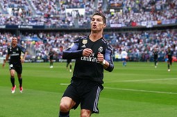 Cristiano Ronaldo eleito o desportista mais bem pago do mundo