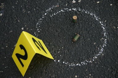 Baleado, balas, tiros, xxx