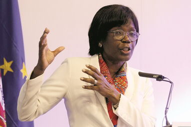 Francisca Van Dunem, ministra da Justiça, lidera negociações com sindicatos das magistraturas