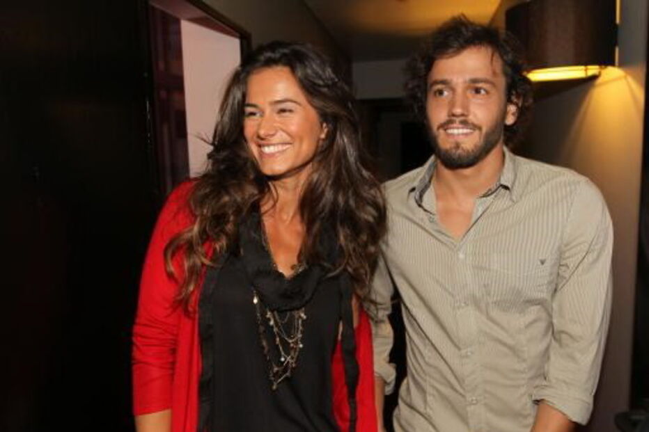 Casais separaddos, Angelina Jolie, Bradd Pitt, Selena Gomez, Justin Bieber, Kristen Stewart, Robert Pattinson, Heidi Klum, Seal, Rhianna, Drake, Katy Perry, John Mayer, Cláudia Vieira, Pedro Teixeira, Luciana Abreu, Yannick Djaló, Cristiano Ronaldo, Irina Shayk 