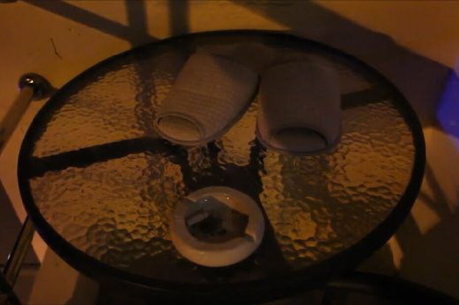 Turista inglês de 40 anos ainda não foi identificado. Terá caído quando fumava um cigarro