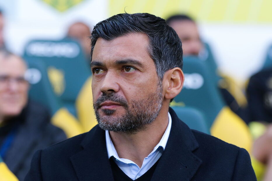 Sérgio Conceição prepara-se para sair do Nantes, onde vai deixar saudades 