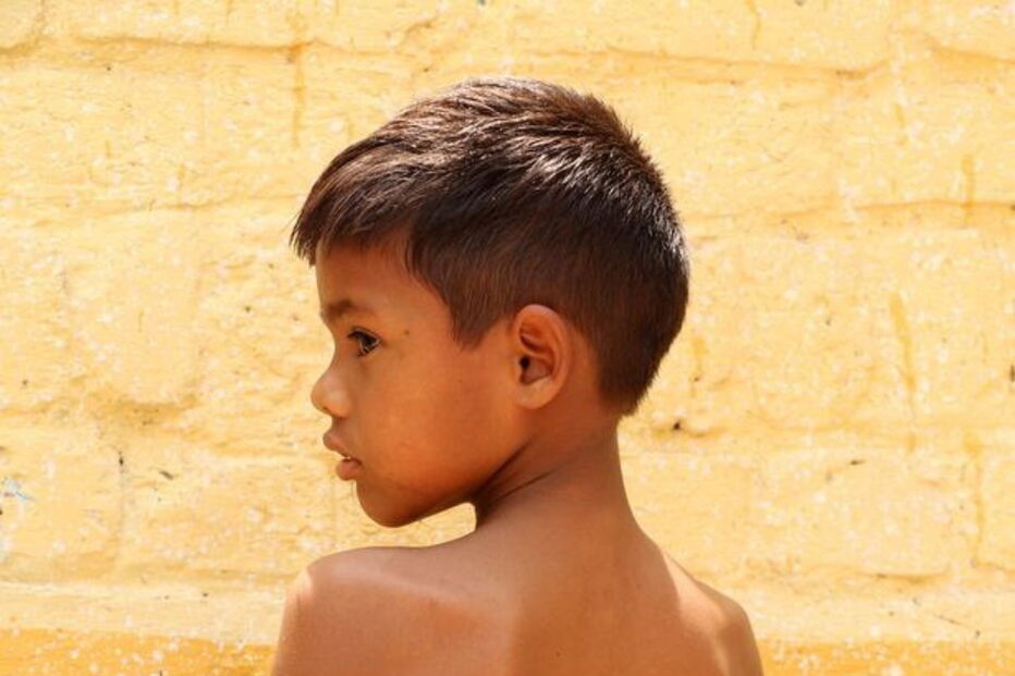 menino macaco, Índia, 