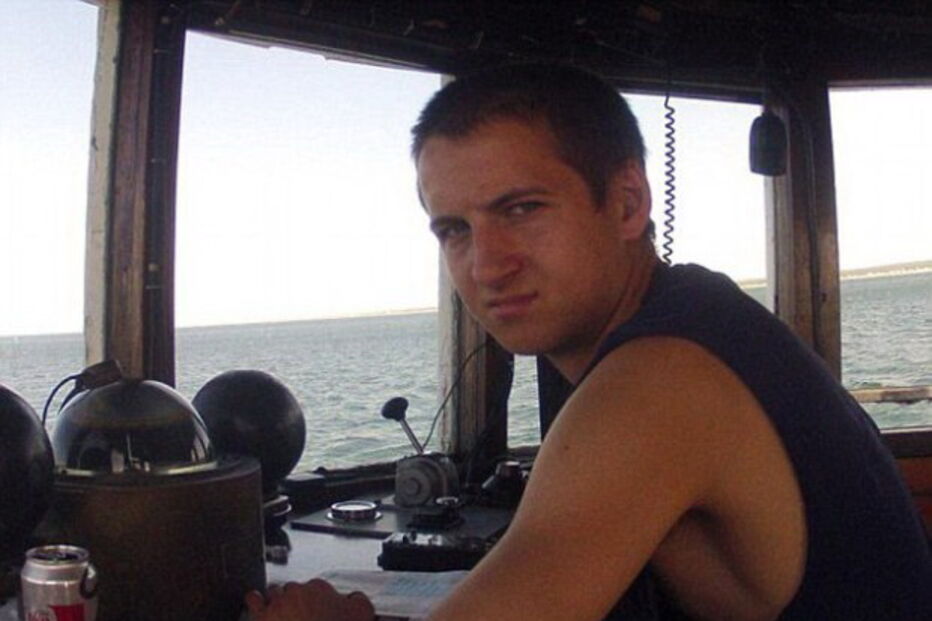 Michelle enviou várias mensagens ao namorado, Conrad, a forcá-lo a cometer suicídio