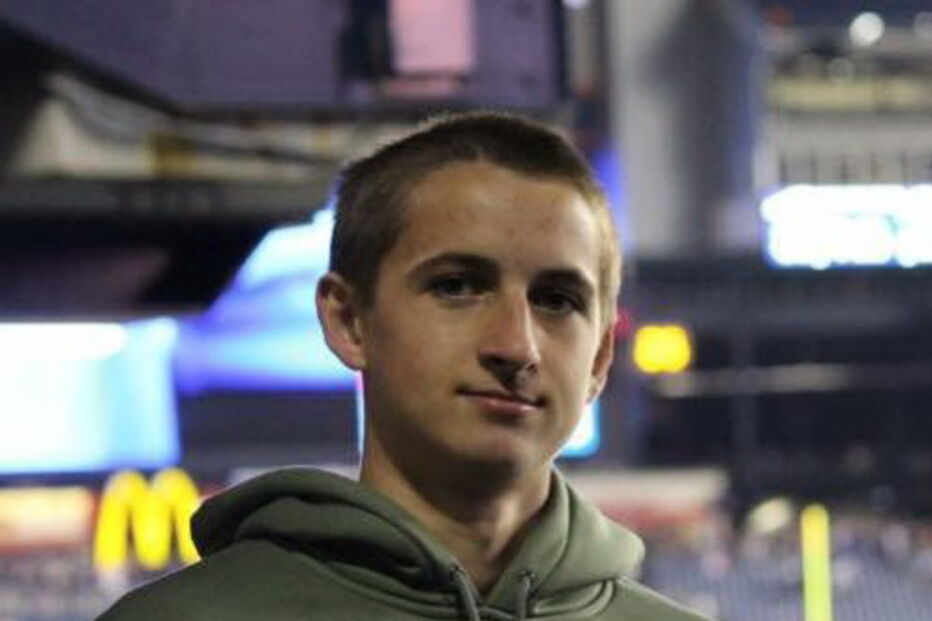 Michelle enviou várias mensagens ao namorado, Conrad, a forcá-lo a cometer suicídio