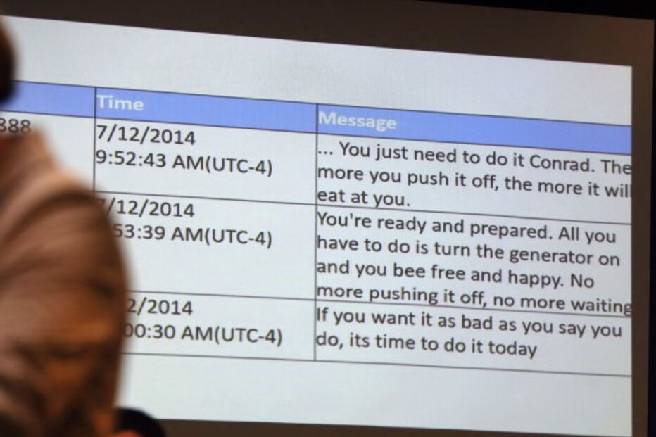Michelle enviou várias mensagens ao namorado, Conrad, a forcá-lo a cometer suicídio