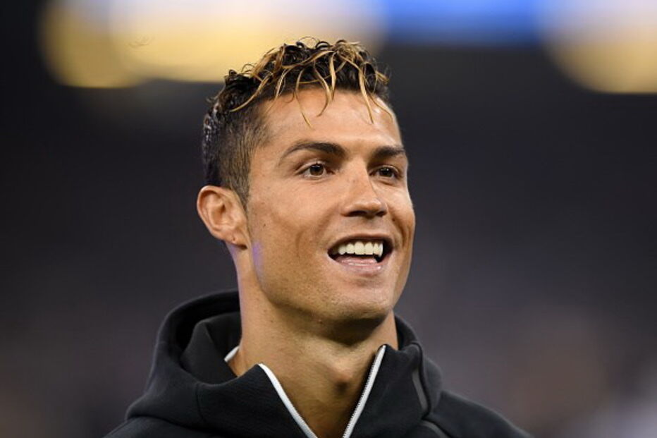 Cristiano Ronaldo, mundo, atleta, pago, milhões, Forbes, 12 meses