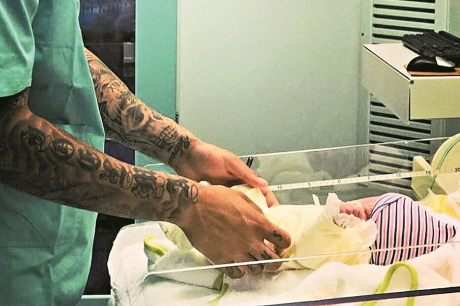 Ederson Moraes, futebol, desporto, menina, guarda-redes, vida, filha