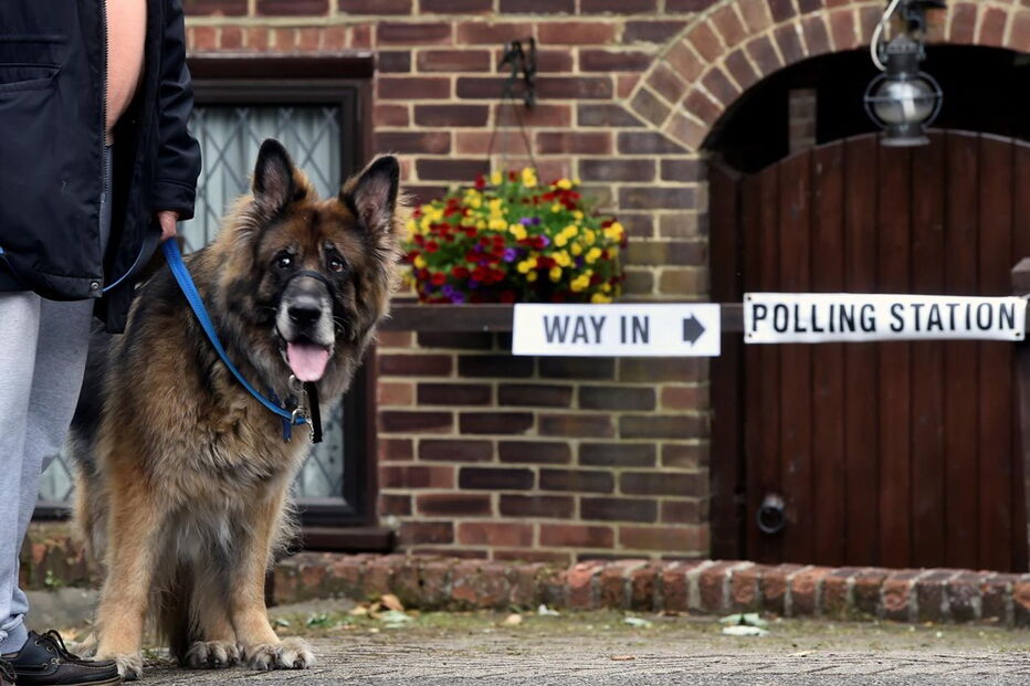 eleições, reino unido, legislativas, assembleias de voto, locais de voto, urnas, inglaterra, escócia, gales, irlanda