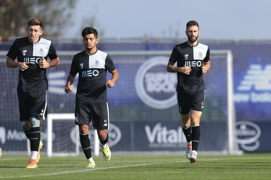 herrera, corona e layún, fc porto
