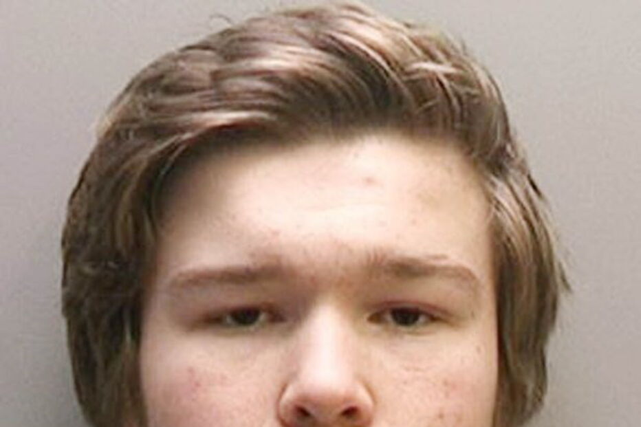 Kim Edwards e Lucas Markham tinham ambos 14 anos quando mataram as vítimas