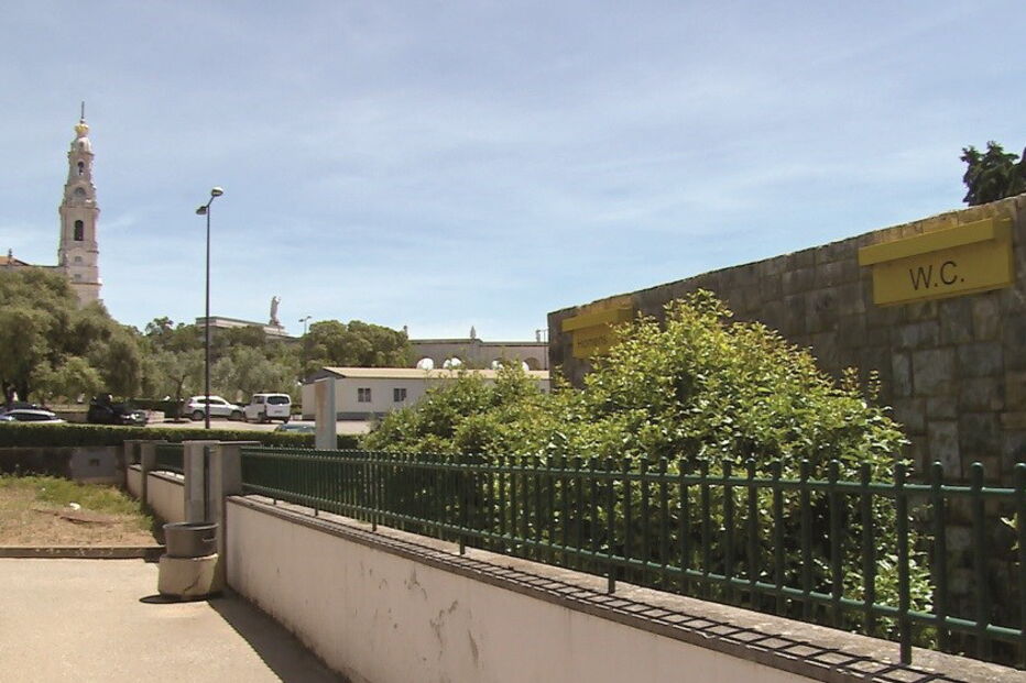 Perdeu-se do grupo quando foi à casa de banho, em Fátima