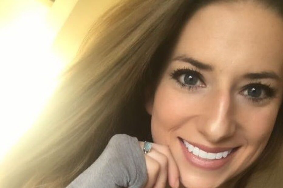 professora, Erin McAuliffe, Rocky Mount Preparatory, Estados Unidos, Carolina do Norte, educação, presa, demitida, sexo, alunos, menores, adolescentes, matemática