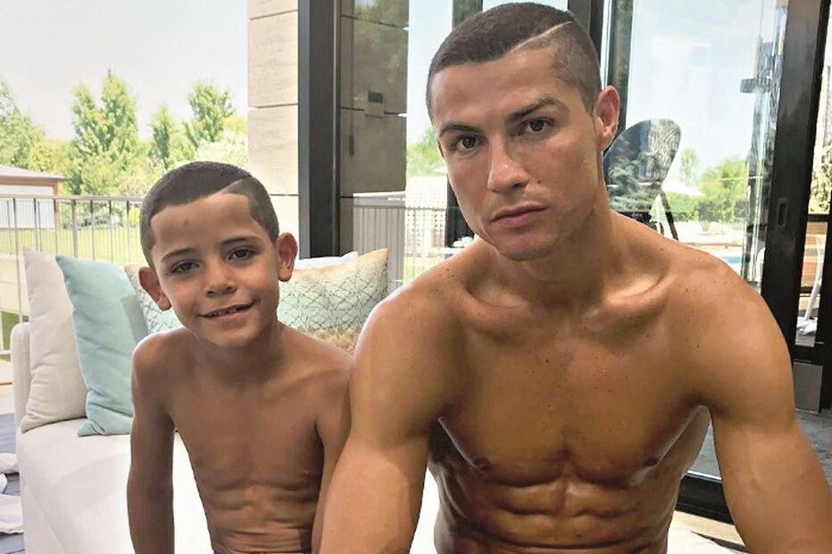 CR7 reage nas redes sociais