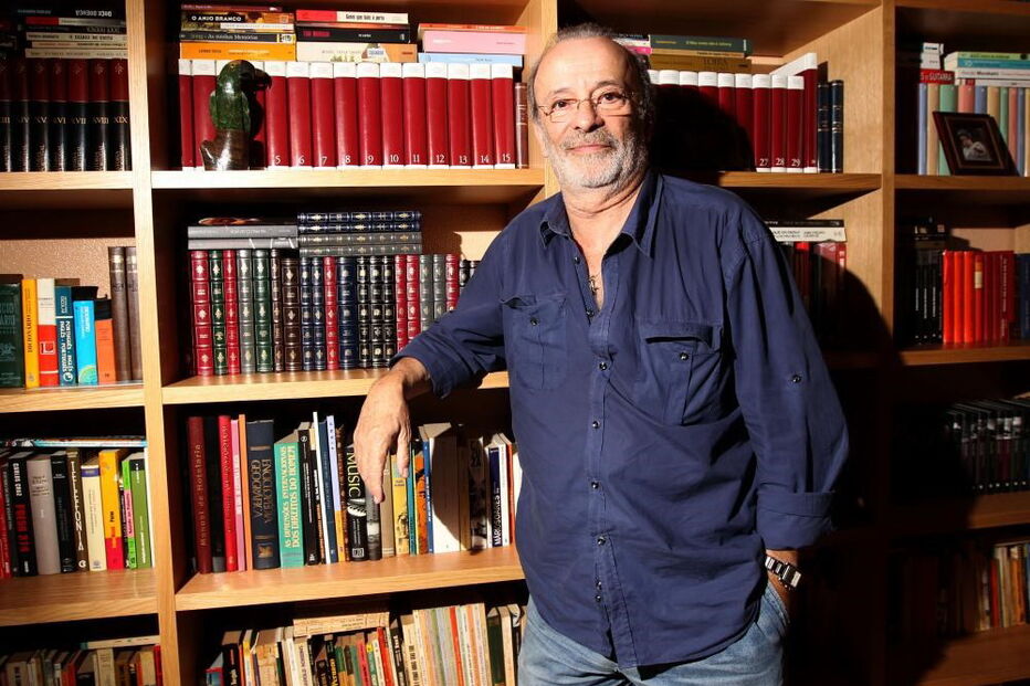 O ator e cantor Vítor Espadinha