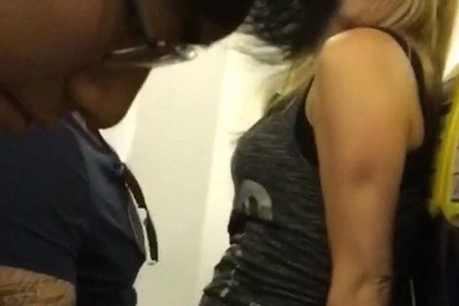 Shaun Edmonson foi filmado a fazer sexo num voo da Ryainair. O homem está noivo de Jenna, que está grávida