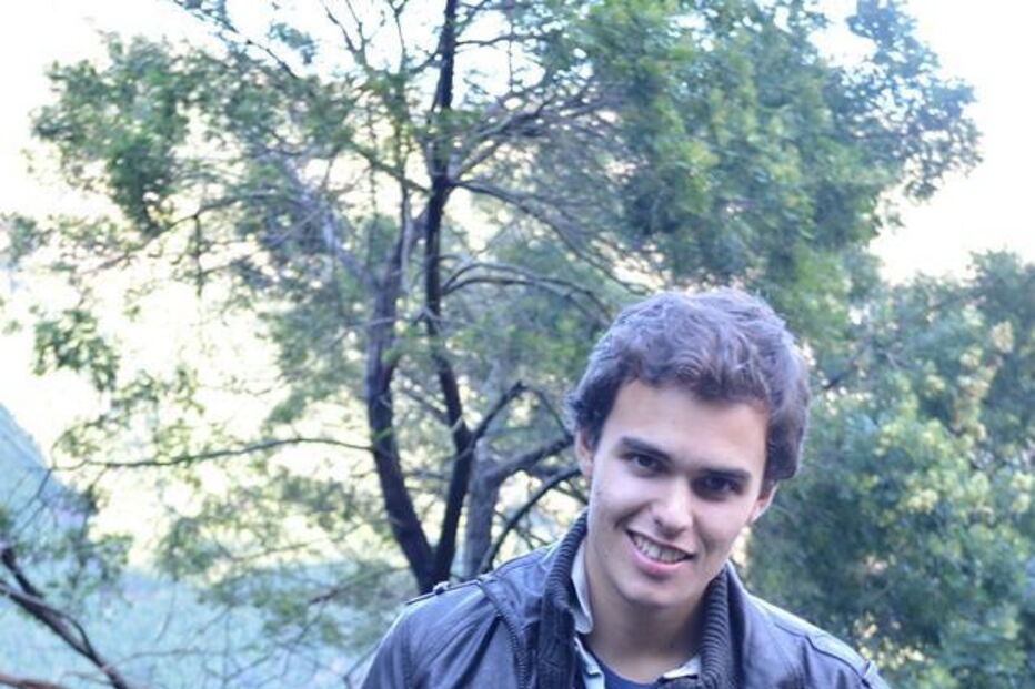 Francisco Ramos, de 20 anos, é músico e está a estudar na Royal Academy of Music. É natural do Funchal