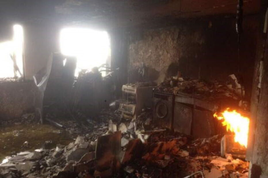 Imagens captadas dentro da torre mostram destruição causada pelo fogo