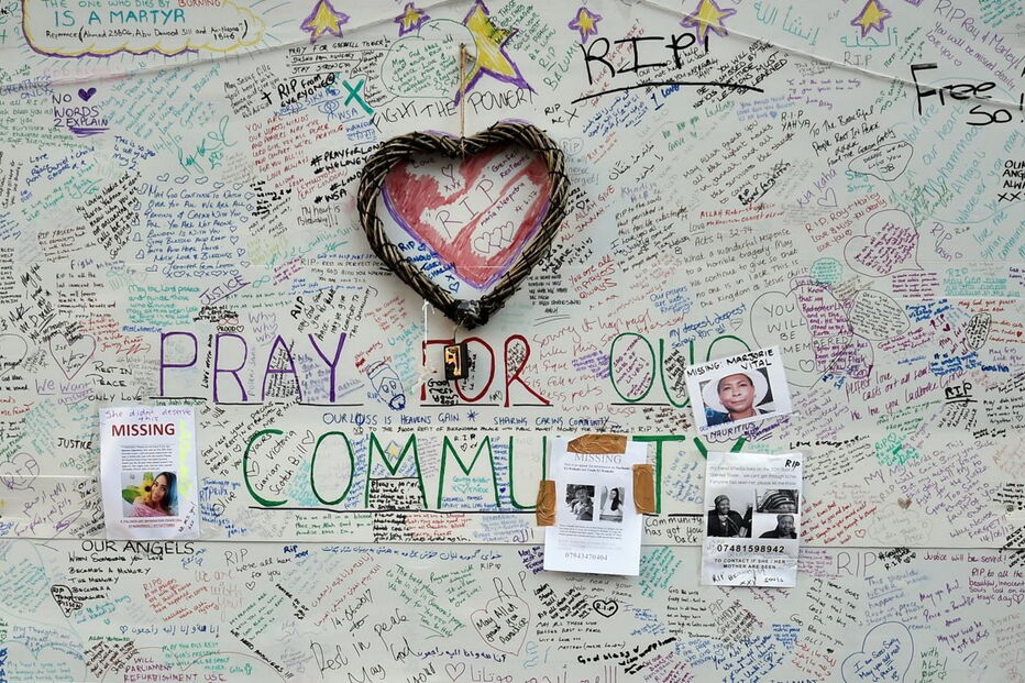 Homenagens às vítimas do incêndio na Torre Grenfell