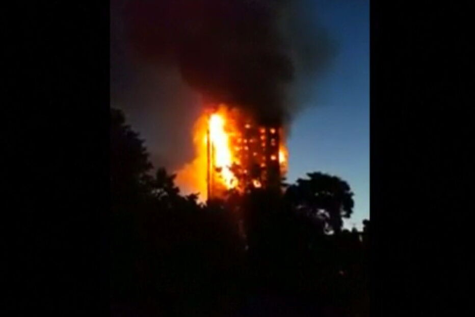 grávida, londres, portuguesa, torre, fogo, portuguesa