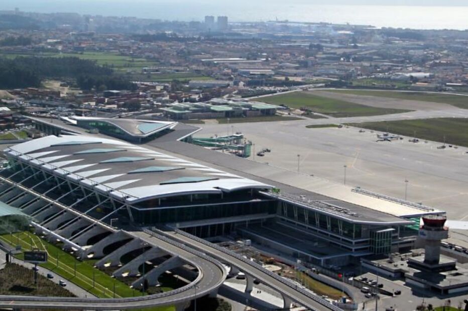 Aeroporto Francisco Sá Carneiro