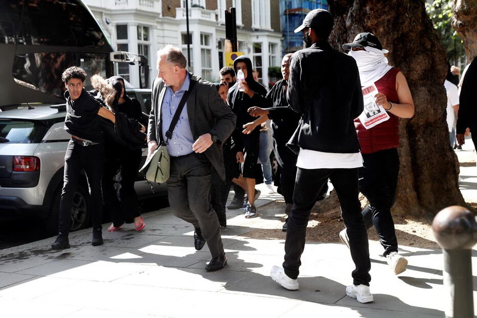 Manifestantes exigem verdade sobre todas as vítimas do incêndio na torre Grenfell