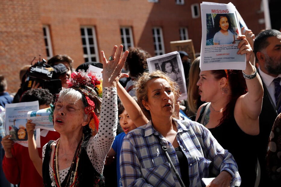 Manifestantes exigem verdade sobre todas as vítimas do incêndio na torre Grenfell