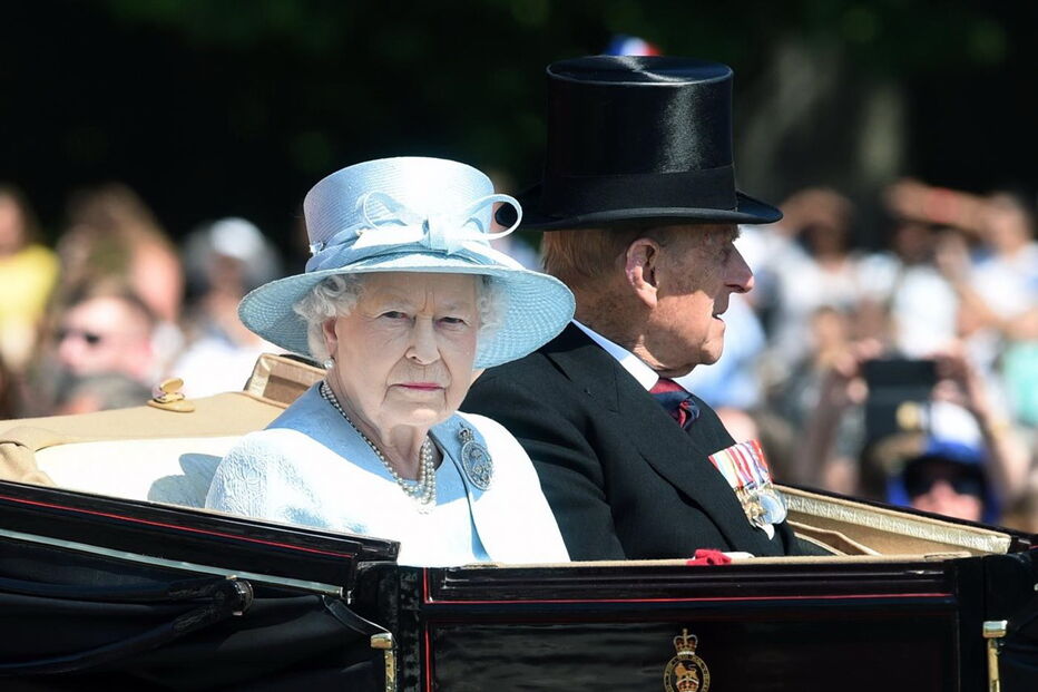 Parada em Londres celebrou os 91 anos da rainha Isabel II