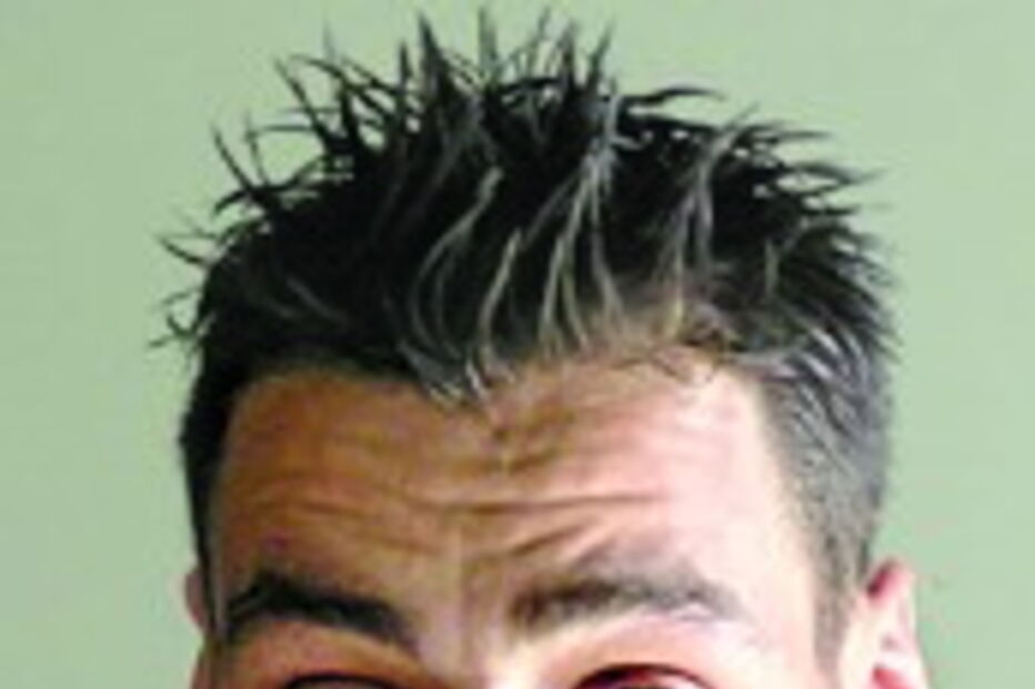 Praia da Barra, Aveiro, namorada, espanca, assalto, gerente, pizzaria