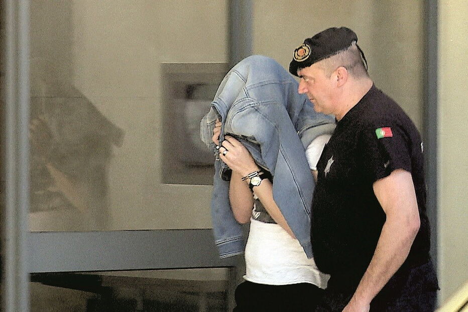 tribunal, atores, burlão, carros, luxo, santa maria da feira, Lourenço Ortigão, Diogo Amaral, RFS Motors, Arrifana