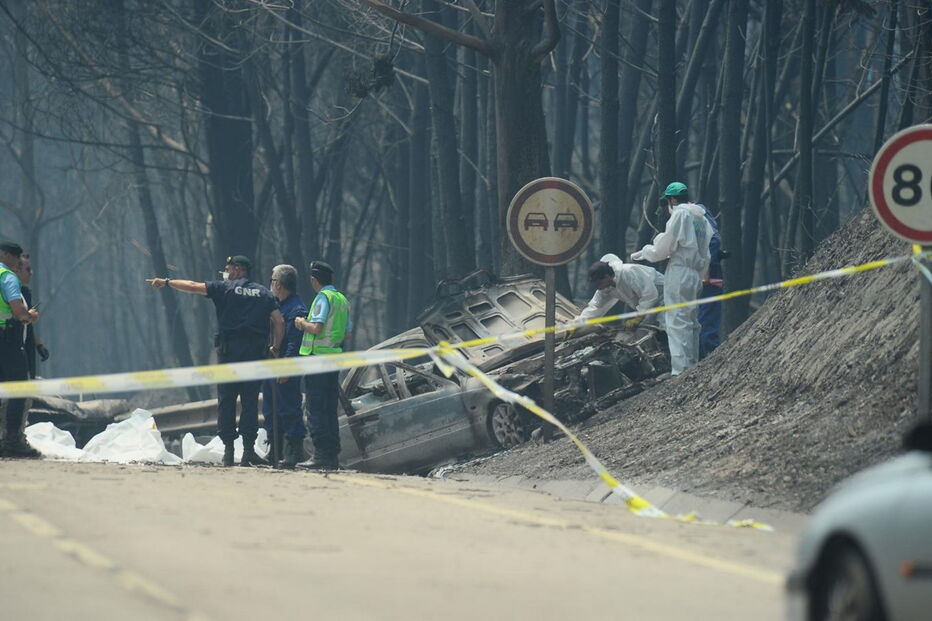 Pedrógão Grande, tragédia, incêndio, fogo, bombeiros, corpos, mortes, feridos, tragédia