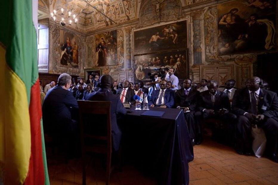 Governo da República Centro-Africana, Roma, República Centro-Africana, política, distúrbios, guerras e conflitos, política (geral)