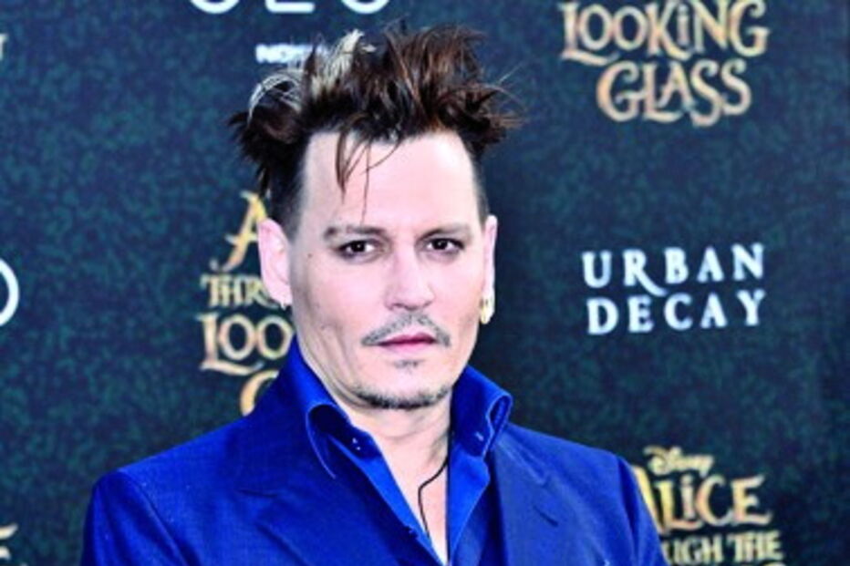 Paris, ator norte-americano, Vogue, Johnny Depp, Mickael Jackson, artes, cultura e entretenimento, moda