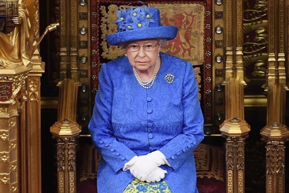 Discurso da Rainha Isabel II simboliza a abertura oficial do Parlamento