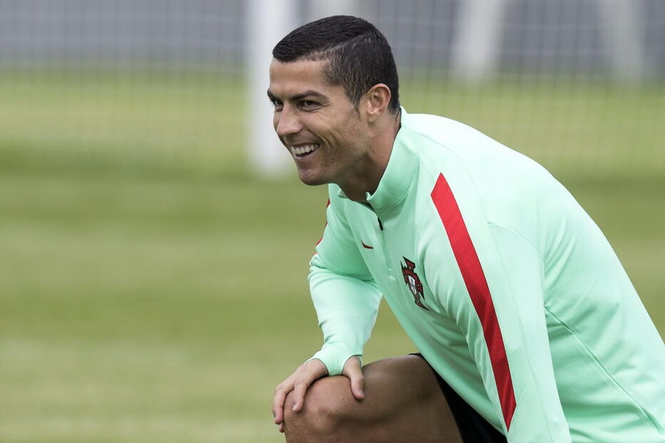 Ronaldo é acusado de ter defraudado o Fisco espanhol em 14,8 milhões   