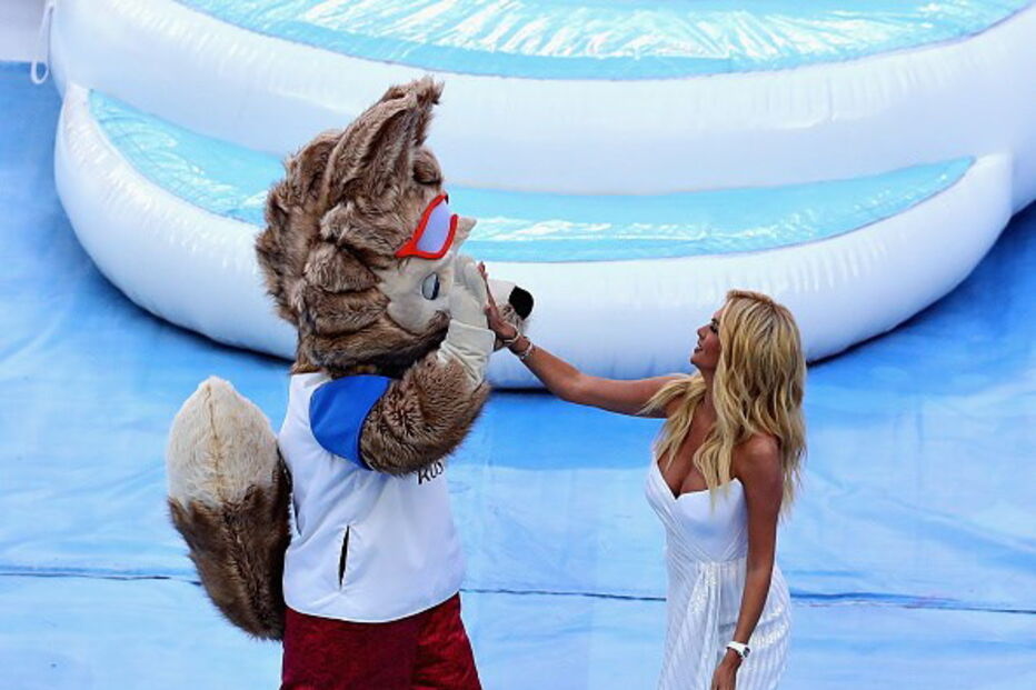 Victoria Lopyreva, Taça das Confederações, Rússia, Mundial, beldade