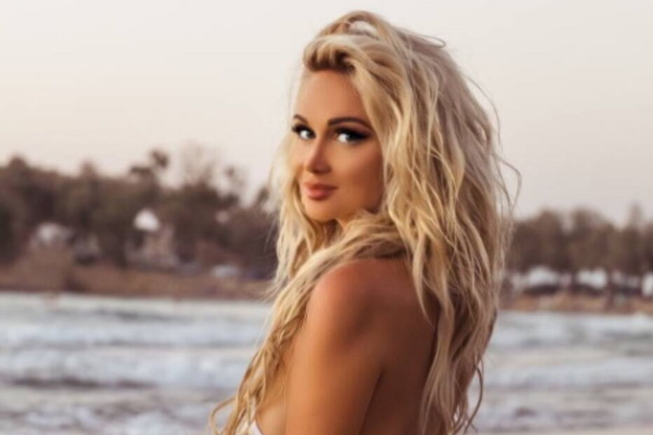 Victoria Lopyreva, Taça das Confederações, Rússia, Mundial, beldade