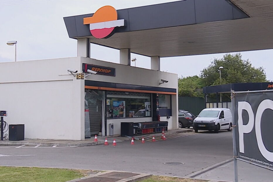 Bomba de gasolina atacada em Espinho