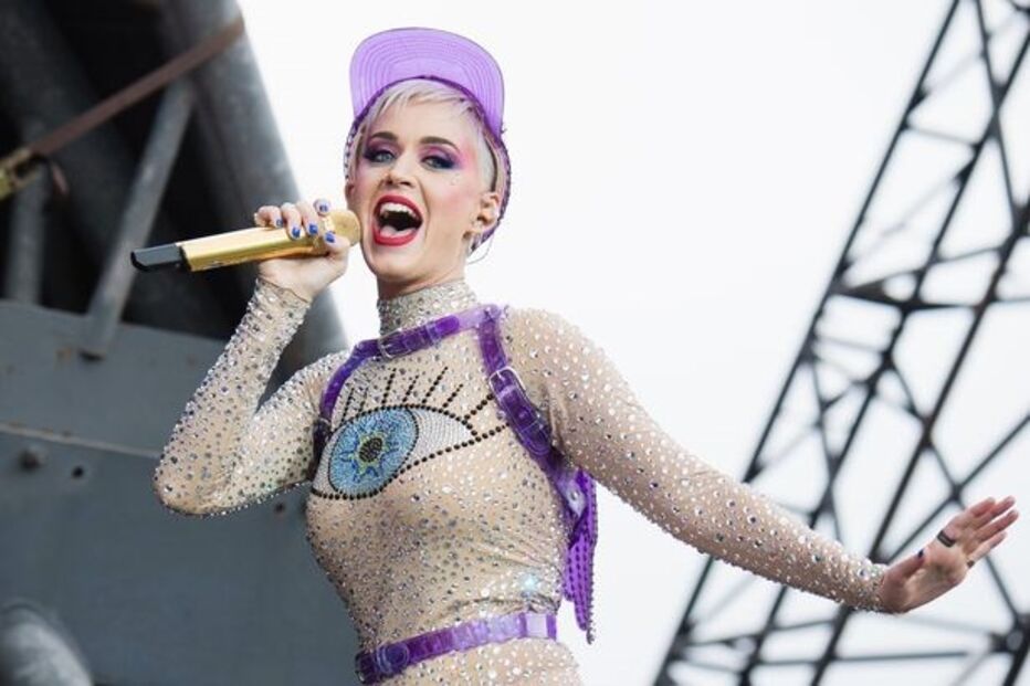  Katy Perry, cantora