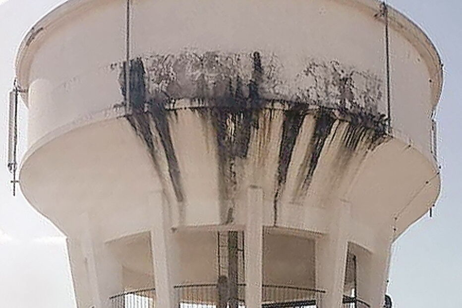 Imagens que apresentavam fugas de água foram publicadas nas redes sociais