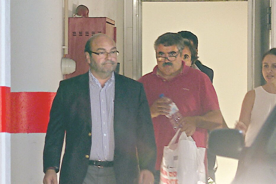 Hermínio Loureiro, vice-presidente da Federação Portuguesa de Futebol, está a ser indiciado por 9 crimes