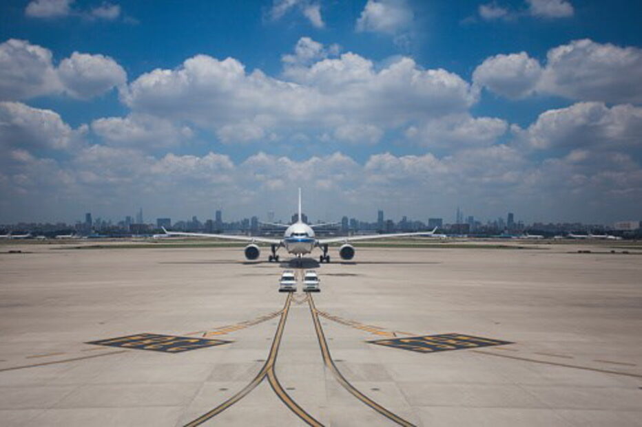 Aeroporto Internacional de Xangai, Qiu, China, Guangzhou, China Southern Airlines, economia, negócios e finanças, questões sociais, transportes, aviação