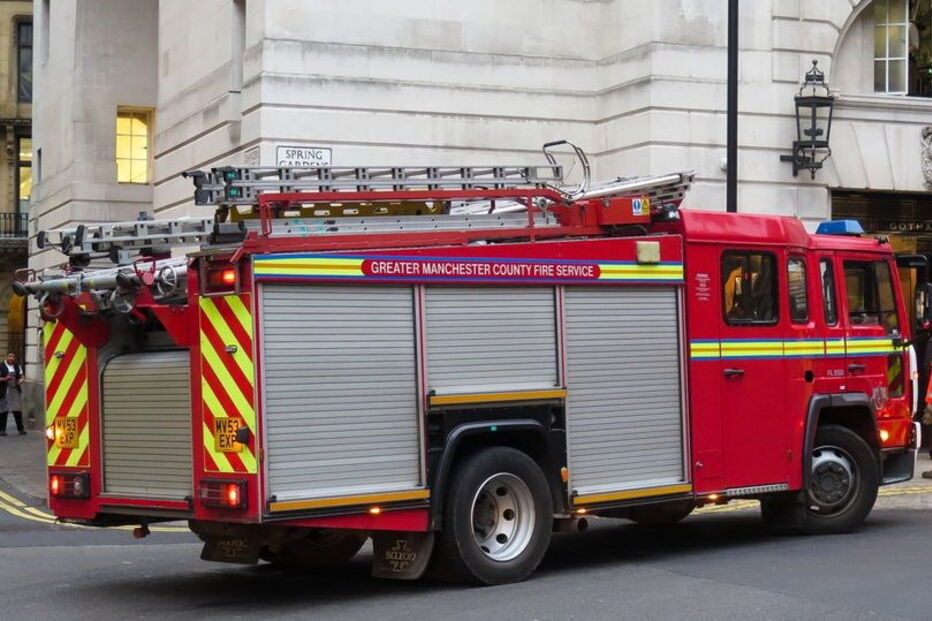 Imagens foram captadas no interior de carro dos bombeiros de Manchester