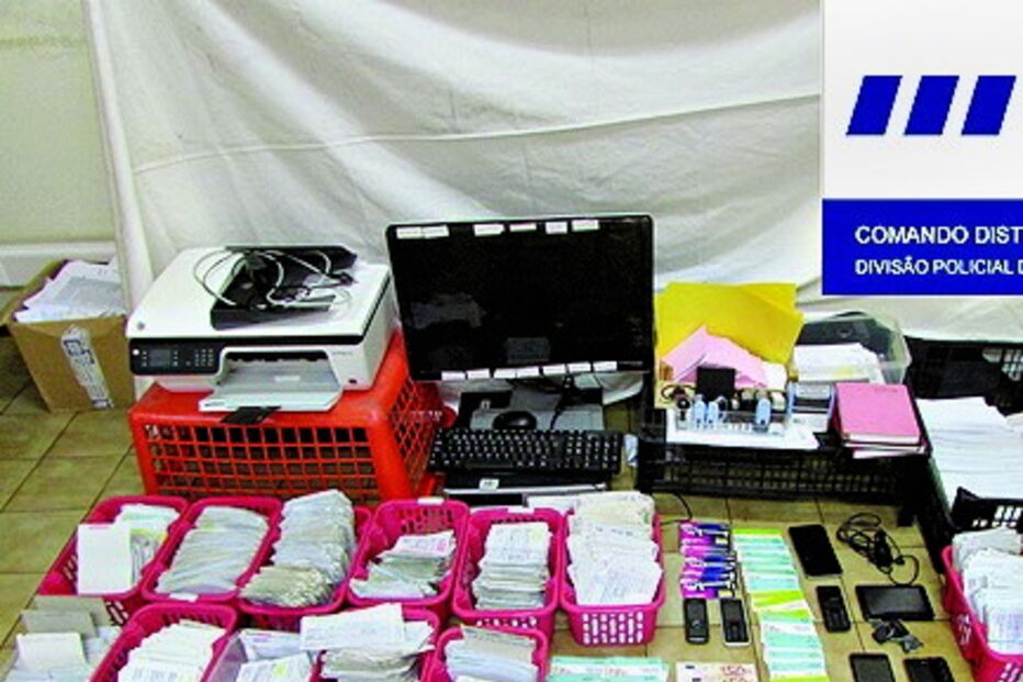 Polícia apreendeu material diverso 