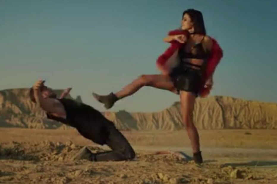 A modelo Helena Coelho