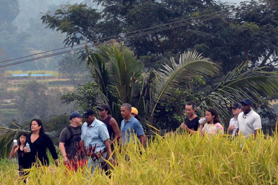 Família Obama de férias na Indonésia