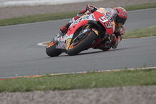 Thomas Luthi, Espanha, Marc Marquez, Miguel Oliveira, Honda, MotoGP, Mundial, Márquez, Yahama, Grande Prémio da Alemanha, Sachsenring, Moto2, Hohenstein-Ernstthal, Moto, Danilo Petrucci, Maverick Viñales, Andrea Dovizioso, Ducati, Joan Mir, Jonas Folger, Franco Morbidelli, Dani Pedrosa, desporto, Moto3, motociclismo