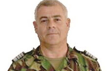 Os exonerados: Coronel Amorim Ribeiro Comandante da Unid. de Apoio Geral de Material do Exército (gerir os paióis)