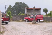 Bombeiros da Póvoa de Lanhoso participam nas buscas em Serzedelo