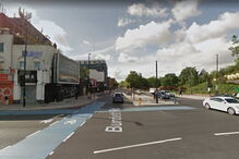 Burdett Road, ataque de ácido 